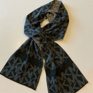 Michael Kors scarf